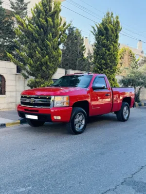 Used Chevrolet Silverado in Amman
