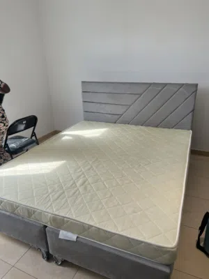 Couple bed with matress