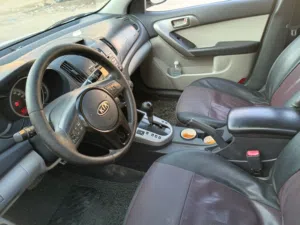 Used Kia Cerato in Tripoli