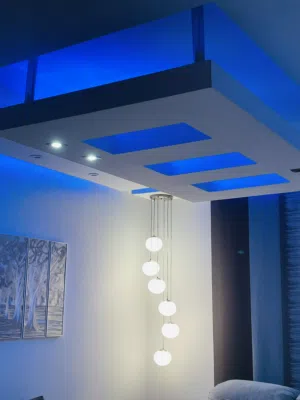 ديكورات جبس سقف مودرن بإضاءة LED فاخرة