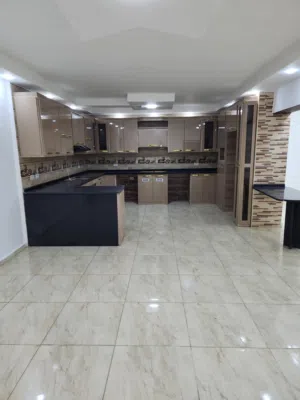 160 m2 3 Bedrooms Apartments for Sale in Zarqa Al Zarqa Al Jadeedeh