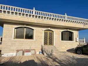 ‏أكثر من 6 غرف ‏.‏ أكثر من 6 حمامات ‏.‏ 300 م٢‏4