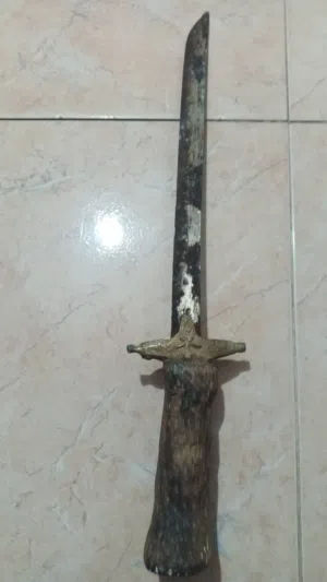 خنجر طول40 سانتي عثماني وجد في فلسطين بيت لحم اثري وقديم