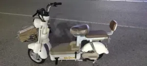 electric scooter available wheel size 14 inch battery 48 volt. 40 km battery backup