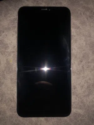 للبيع ايفون Xs max مو مبدل فيه شي
