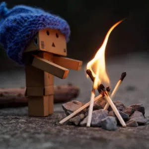 ايمن الفار