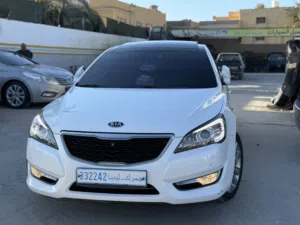 كيا K7 2012