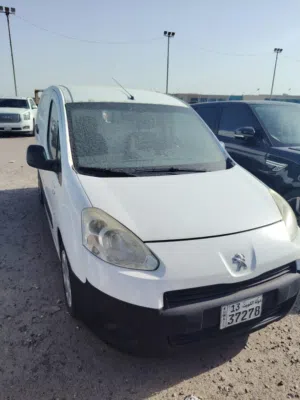 Used Peugeot Partner in Farwaniya