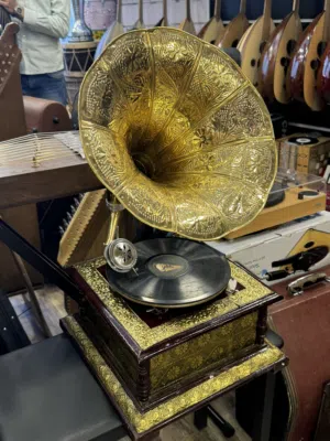جوامافون مليس نحاس كامل -  Gramophone