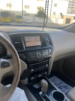 Nissan pathfinder 2014