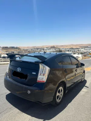 Used Toyota Prius in Zarqa