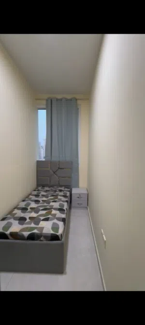 بارتيشن متنوع مفروشه للايجار في أبو ظبي