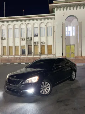 Used Kia Cadenza in Misrata