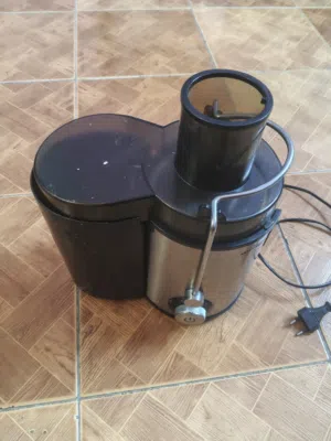عصارة جزر نضيفه شغاله