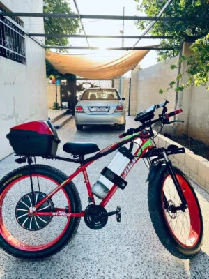 بسكليت كهرباء للبيع بطاريه 72 22 بيمشي 50 كيلو محرك 1500 بورد 1200 السعر حرق 600 دينار