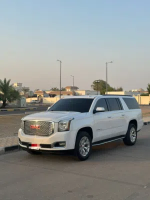 GMC Yukon SLT XL 2016 4X2