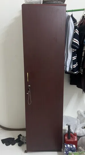 Single door cupboard