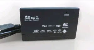 قارئ بطاقات ذاكرة USB 2.0