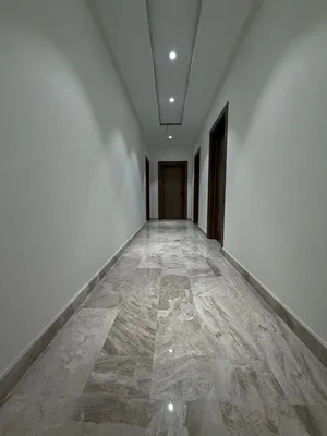 شقق للبيع السبعة  داخل عمارة مكونة من 4 طوابق – بتصميم عصري وتشطيب ممتاز بأدق التفاصيل 5نجوم