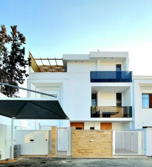 500 m2 More than 6 bedrooms Villa for Sale in Tripoli Ain Zara