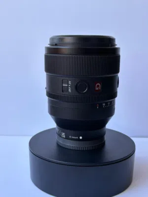 عدسة سوني  50mm GM فتحة 1.2 بحالة الوكالة