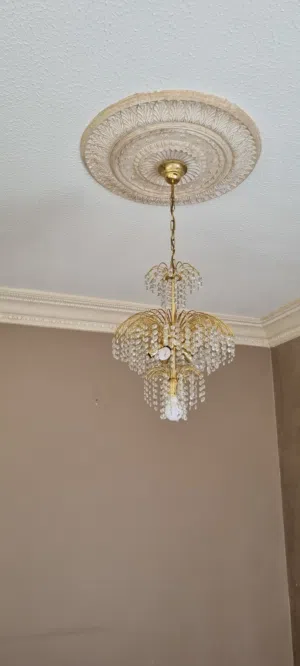 ثريات كريستال