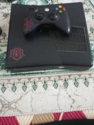 اكس بوكس 360 للبيع مستعمل وبحاله جيده وجديده