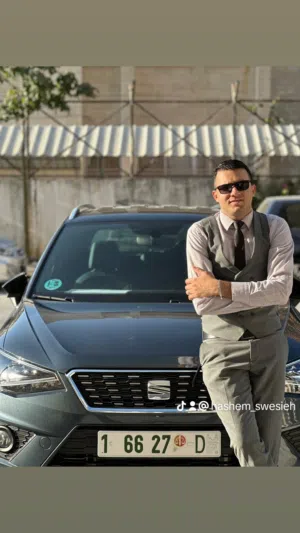 هاشم عمر بكر سويسه 