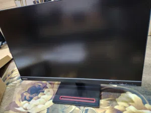 شاشة لينوفا أقر الوصف