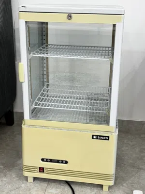 ثلاجه بوكاري صغيره