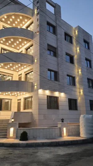 158 m2 3 Bedrooms Apartments for Sale in Irbid Al Hay Al Sharqy