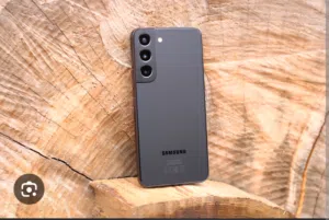 مطلوب للشراء S22 بلاص ذاكرة 256 GB شريحة رسمي مختم نظيف بسعر معقول