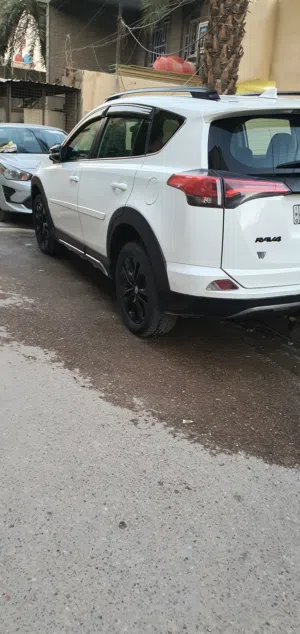 Used Toyota RAV 4 in Baghdad