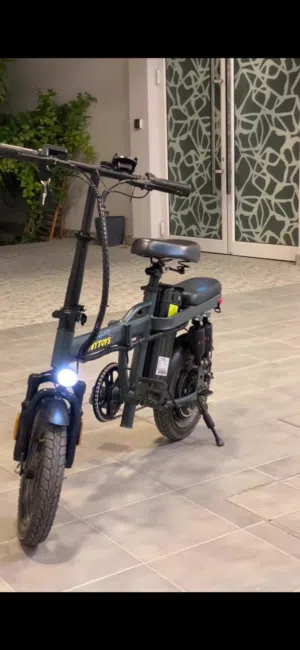 سكوتر كهربائي