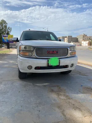 GMC يوكن دانيللي xxl