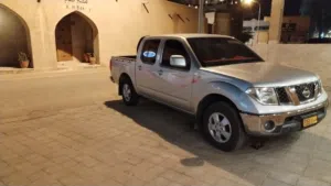 بيكاب نيفارا نيسان 2013 نظيفه جدا تم عمل صيانة كامله لجميع القطع الاستلاهكيه