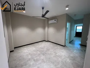 ايجار شقه 113م مجمع السلام السكني