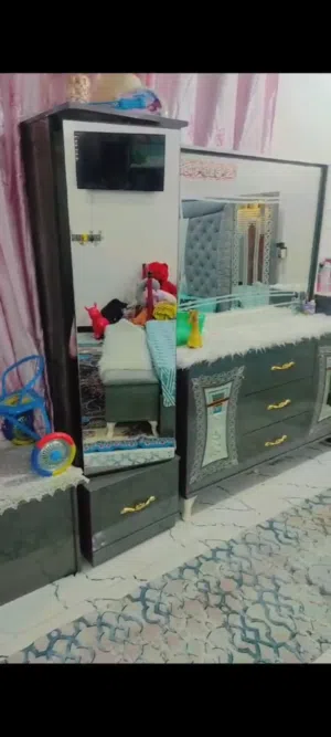 للبيع غرفه نوم تركي نضيفه 11 قطعه مشتريه ب 3 مليون الوصل موجود