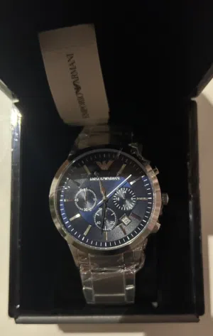 ساعة جديدة New watch