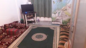 مطلوب فرد لمشاركة سكن الفروانية قطعه 5