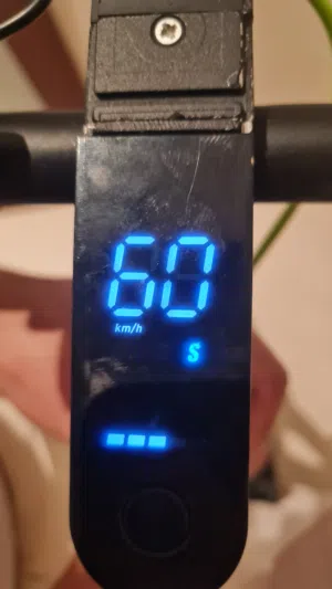 سكوتر كهربائي السعر 300 درهم