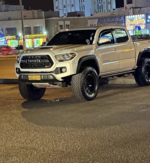 تويوتا تاكوما للبيع