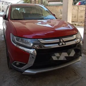 ميتسوبيشي اوتلاندر 2016، تسيير ،28/8/2017 يد أولى، اصل شركة، لون مميز ، اقتصادية وعملية، واسأل مجرب