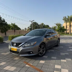 Used Nissan Altima in Al Batinah
