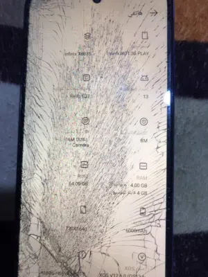 Infinix Hot 30 Play 64 GB in Basra