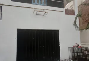 More than 6 bedrooms . More than 6 bathrooms . 170 m23