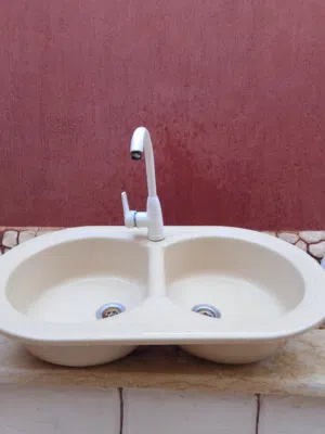 فرصة تخفيض الجمعه البيضاء.حوض انظيف ذوق جميل ولونه اجمل