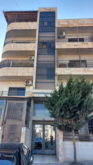 100 m2 3 Bedrooms Apartments for Sale in Amman Al-Thra