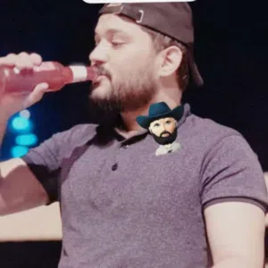 مصطفي الشريف 