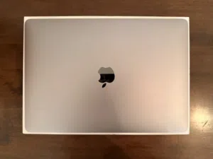 MacBook Air M1 Complete Set (Box, Charger, Mouse, Sleeve) - Excellent Condition